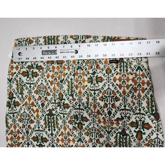 Wrangler denim Mini skirt size 12 L15'' x W32'' - Picture 7 of 8